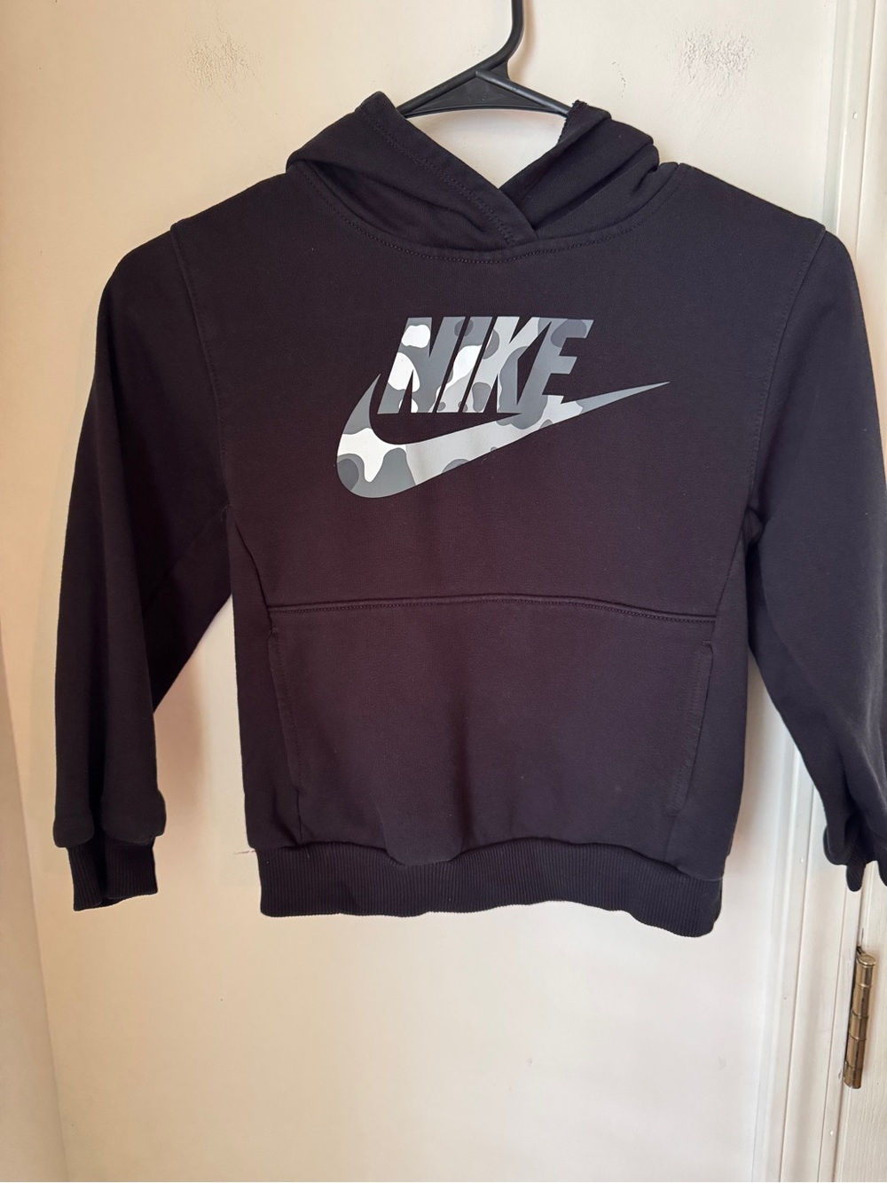 Nike Kids Black Hoodie with Grey Camo Logo Size 7